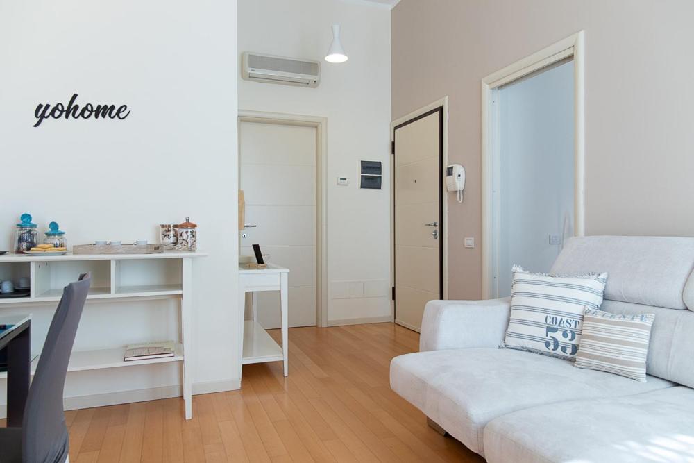Zara D'Amare A Pesaro 10 Metri Dalla Spiaggia By Yohome Exteriör bild