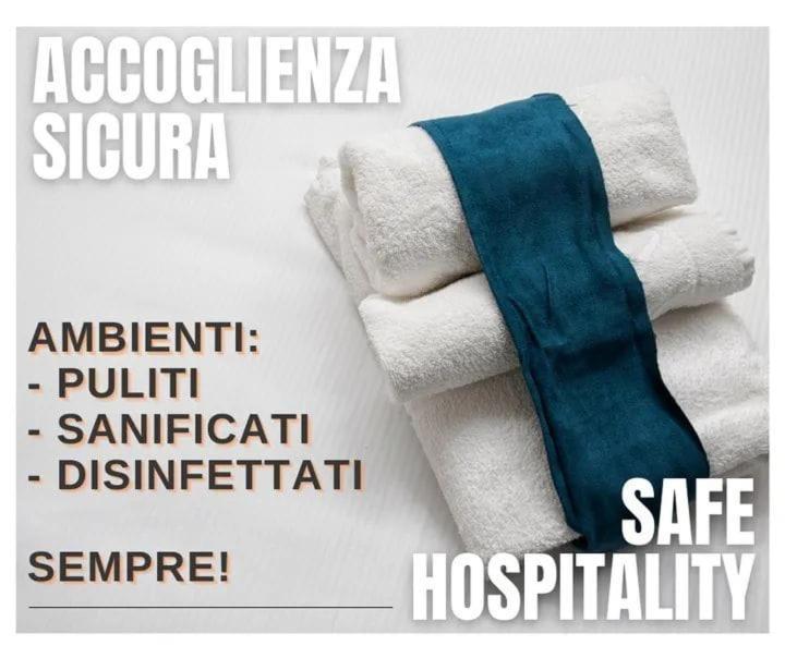 Zara D'Amare A Pesaro 10 Metri Dalla Spiaggia By Yohome Exteriör bild
